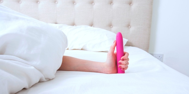 Cách vệ sinh sextoy đồ chơi tình dục